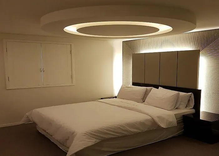 Motel P.X